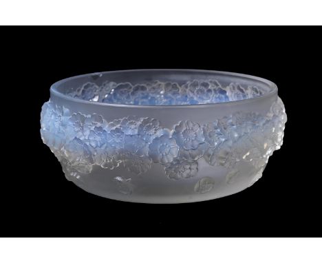 LALIQUE, RENE LALIQUE, PRIMAVERES, A FROSTED GLASS POWDER BOWLSECOND QUARTER 20TH CENTURYThe body decorated with flower-heads
