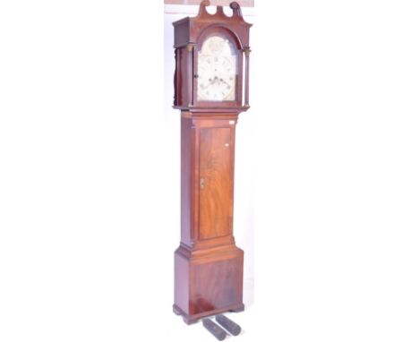 A 18th century George III mahogany longcase clock / grandfather clock by W. Bullock of bath. The clock&nbsp;having a scrolled