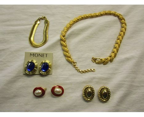 Monet - 3 pairs of earrings, 1 bracelet and 1 leaf necklace
