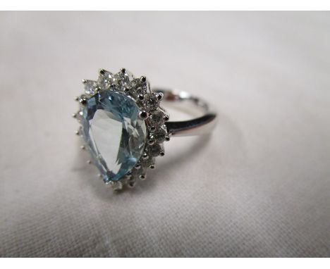 18ct white gold aquamarine &amp; diamond ring