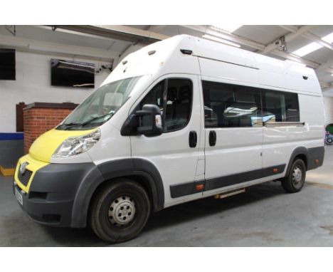 Make &amp; Model: Peugeot Boxer 435 L4H3 HDIDate of Reg: LX62 COAColour: Whitecc: 2198MoT: 28-11-2022Fuel Type: DIESELMileage