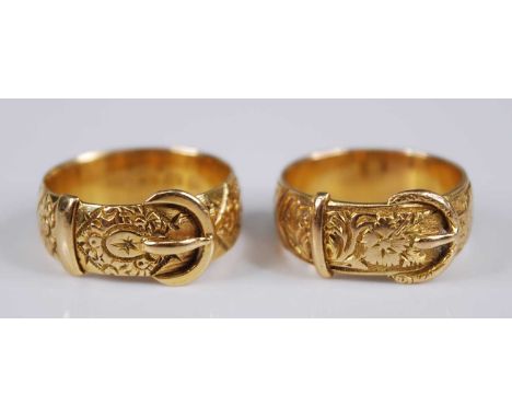 A Victorian 18ct gold belt ring, having leaf and flower carved decoration within lozenge panel, sponsor EV, Sheffield 1880, s