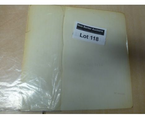 Records : Beatles White Album - Stereo top opening, vgc, few light marks on vinyl.  Lyrics ok, photos missing low no: 0042838