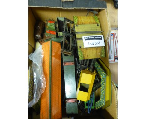 Die-cast : Large box of Railway Hornby '0' gauge incl engine/track/wagons/station.