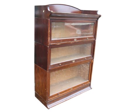 Globe-Wernicke Style Lebus Mahogany 3 section glazed Barristers bookcase