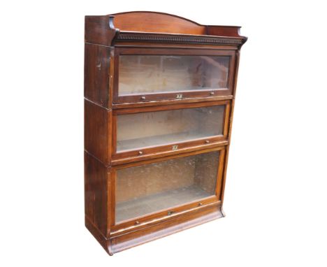 Globe-Wernicke Style Lebus Mahogany 3 section glazed Barristers bookcase