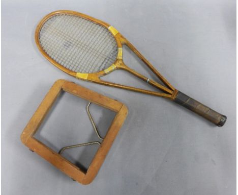 Hazells Streamline vintage tennis racket, stamped Made in england by Hazells Limited. 69 x 22cm 