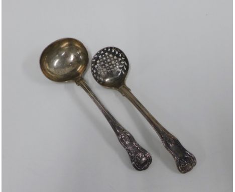 Regency silver Kings pattern sifter and ladle, London 1824, each engraved with 96th Regiment of Foot Crest 18cm  (2) 