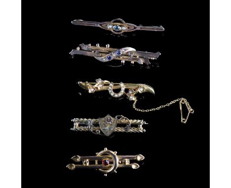 FIVE 9 CARAT YELLOW GOLD EDWARDIAN GEM-SET BAR BROOCHES including aquamarine, sapphire, seed pearl, etc. 11 grams grossGood o
