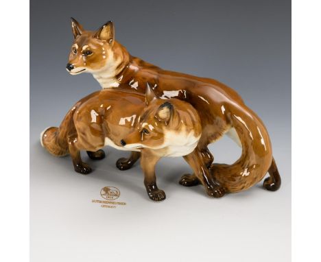 Fuchsgruppe. Hutschenreuther. Goldene Löwenmarke, 1970-1985. Modell-Nr.: 1039. Entwurf: 1930.                     FRITZ,     