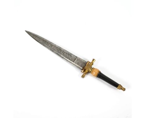 Spundbajonett. 18. Jahrhundert.             Klinge L 27 cm, Gesamt L 41 cm.             Gerade einschneidige, in der Spitze z