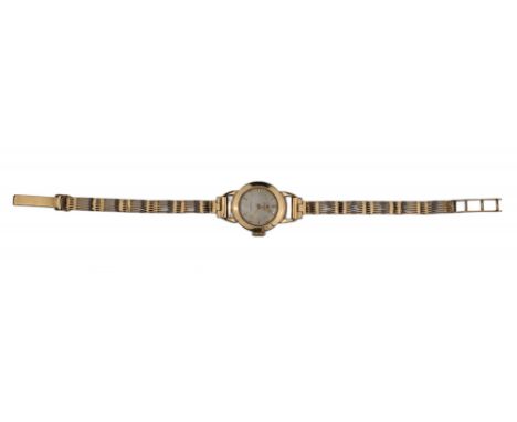 Cyma A 9 carat gold ladies' wrist watch in its original box, with a circular dial and baton numerals on a gate link flexible 