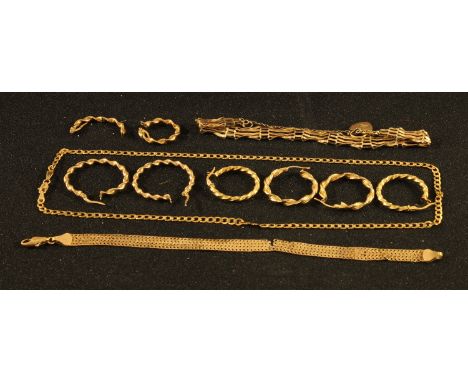 A 9ct gold gate link bracelet; 9ct gold hoop earrings; some faulty 9ct gold, qty, 23.8g 