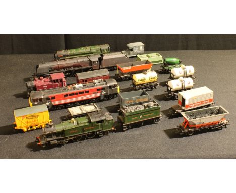 Toys - Trains, OO Gauge locomotives and rolling stock including Airfix, Lima, Hornby, Tri-ang etc, all unboxed (quantity) 