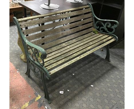 GARDEN BENCH