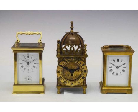 French brass cased carriage clock, white Roman dial with seconds subsidiary, together with a similar brass cased carriage clo