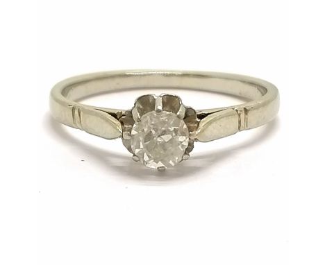 Antique unmarked white gold (touch tests as 18ct) diamond solitaire ring - size K &amp; 1.8g total weight ~ diamond approx 4m
