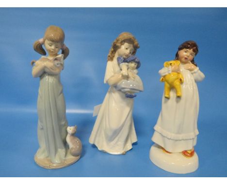 THREE FIGURINES CONSISTING OF ROYAL DOULTON "CHILDHOOD DAYS" LLADRO FIGURE OF GIRL HOLDING A KITTEN, A NAO GIRL FIGURE HOLDIN