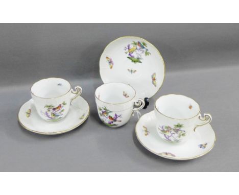 Herend porcelain set of three tea cups and four saucers, 20th century, hand painted with birds and insects, with printed back