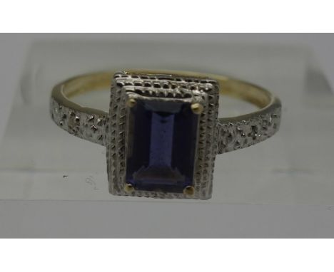 A 9ct gold, diamond and blue stone ring, weight 1.5g, size O