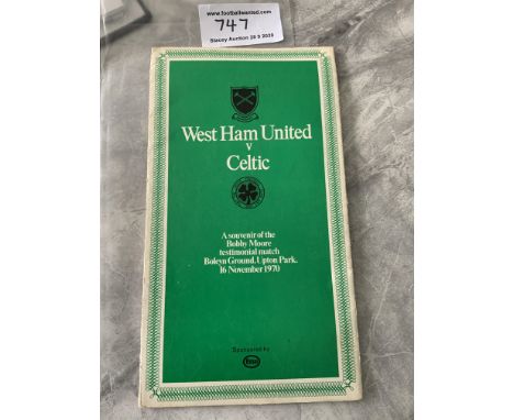 1970 Bobby Moore Testimonial Football Programme: Harder to obtain green version of the West Ham v Celtic match. Esso version 