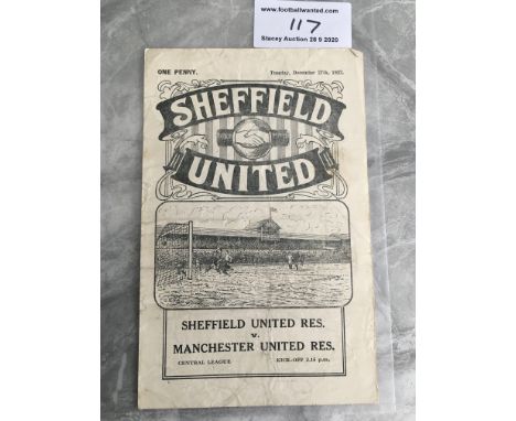 32/33 Sheffield United Reserves v Manchester United Football Programme: Fair/good condition dated 27 12 1932. No team changes