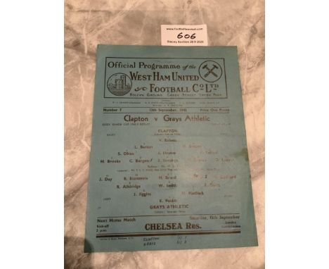 1945 Essex Senior Cup Final Replay At West Ham: Please note date of 13/9 1945. This is the replay from the 44/45 season betwe