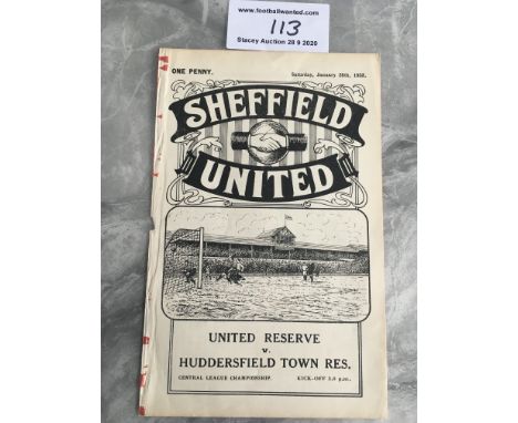 32/33 Sheffield United Reserves v Huddersfield Town Football Programme: Good condition ex bound dated 28 1 1933. No team chan