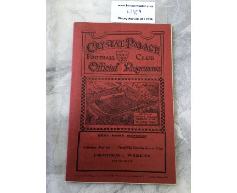 30/31 Crystal Palace v Torquay United Football Programme: Dated 2 5 1931 in very good condition with team changes. Staples re