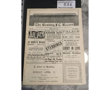 1929/30 Reading v Tottenham Football Programme: Excellent condition 8 pager with staples removed not rotted away. Dated 12 4 