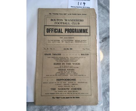 33/34 Bolton Wanderers Reserves v Sheffield United Football Programme: Central League match dated 6 1 1934. Small split on sp