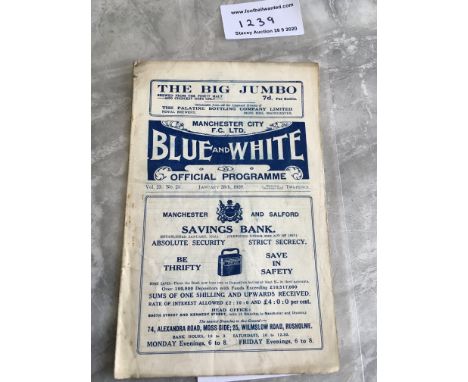 1928/29 Manchester City v Everton Football Programme: Fair condition 16 pager with rusty staples. No team changes. Slight fol