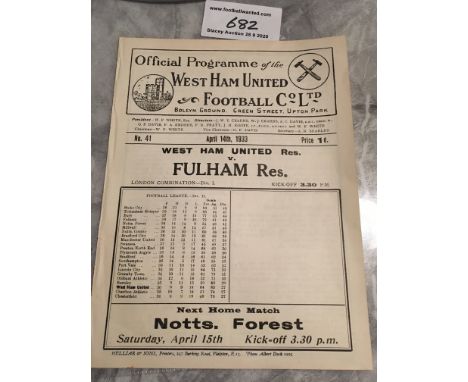 32/33 West Ham Reserves v Fulham Football Programme: London Combination near mint condition ex bound 4 pager without writing.