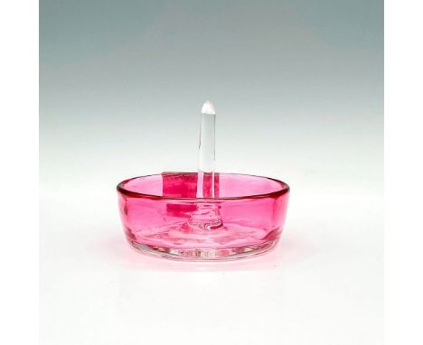 Hand blown glass ring holder. Late 19th Century. Vintage piece. Issued: 19th CenturyDimensions: 2.75"H x 2.75"dia.Condition: 