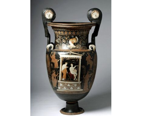 Magna Graecia, South Italy, Apulian, attributed to the Strotgen Painter, ca. 340 to 330 BCE. A masterful Apulian red-figure v