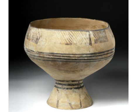 South Asia, Indus Valley, Harrapan/Mohenjo Daro, ca. 2800 to 1800 BCE. An enormous wheel-thrown pottery chalice with repeated