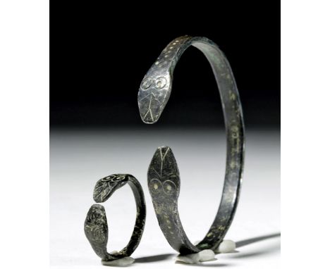 Roman, Imperial period, probably from Roman Britain or another far province, ca. 1st to 4th century CE. A pair of matched jew