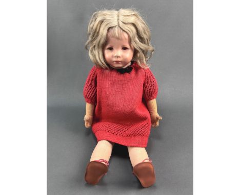 Puppe, Mädchen, wohl Käthe Kruse, Kunststoffkopf, Stoffkörper, Gesicht bemalt, wohl nicht originale Bekleidung, Höhe 46cm, Pe