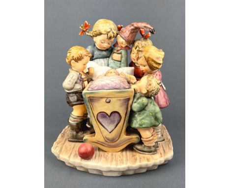 Hummel-Figurengruppe, Goebel, "Das Nesthäkchen", 1991, Century Collection, Modellnummer 574, farbig gefasst, Maße ca. 19x17x1