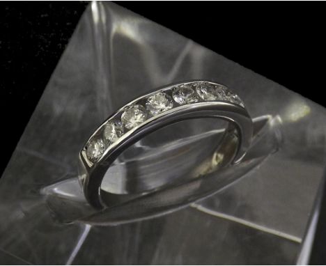 14ct white gold diamond half eternity ring, round brilliant cuts, 1ct approx, colour K/L, ring size N