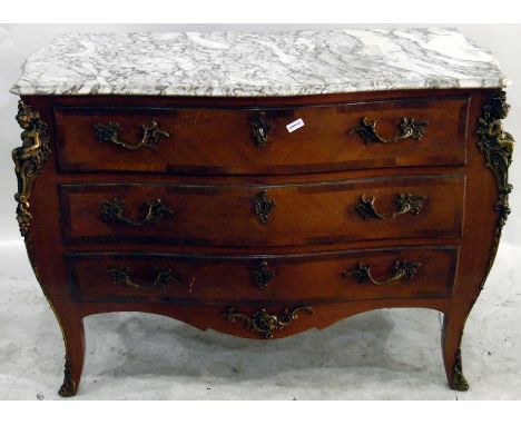 Reproduction Louis XV style marble top commode of bombe shape with three drawers, gilt metal mounts, on splayed legs with sab