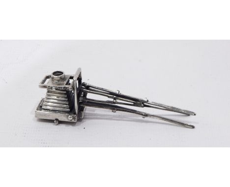 Silver miniature model camera on tripod swivel base, marked 925, 8cm high approx