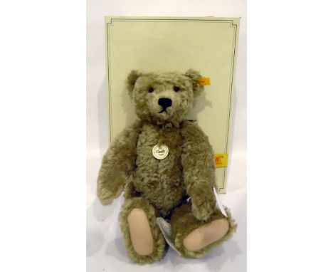 Steiff 1920 Classic bear with box, labelled to ear and foot 