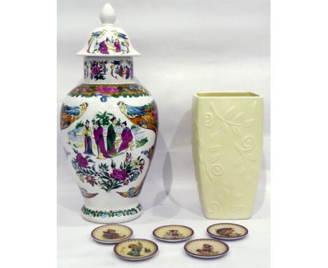 Set of five Hummel reproduction Christmas plates, a modern Chinese-style ginger jar and cover, 45cm high and a vase, 27cm hig