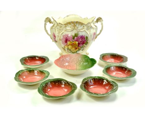 Ceramics. Group of Royal Winton Grimwades Fruit Bowls, generally very good. Note planter is in Lot 461A. Enhanced Condition R