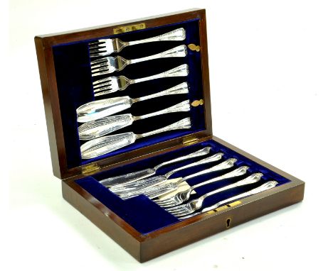 Vintage Cameron &amp; Son Kilmarnock boxed fish knives and forks. Marked Cameron &amp; Con Kilmarnock EPNS. Excellent conditi