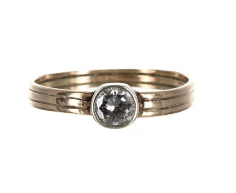 Antique rub-over set solitaire brilliant-cut diamond ring, 0.33ct approx, width 5mm, 1.6gm, ring size O 