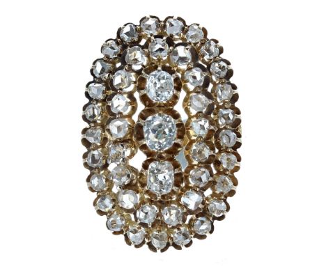 Impressive 18ct yellow old-cut and rose diamond yellow metal oval plaque ring, estimated 2.20-2.50ct approx&nbsp;in total, 30