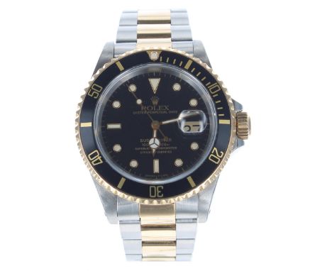 Rolex Oyster Perpetual Date Submariner stainless steel and gold gentleman's bracelet watch, ref. 16613, serial. no. E92xxxx, 
