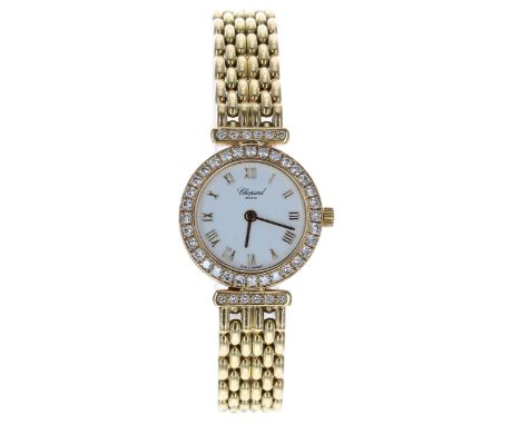 Chopard Genéve 18ct yellow gold diamond set lady's wristwatch, ref. 503917 911, white dial with a diamond bezel, quartz, 43.8